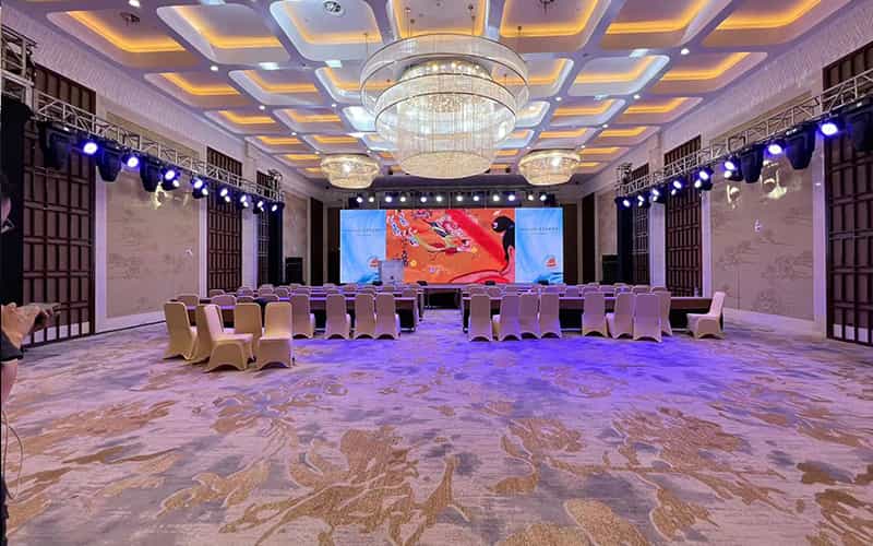 廣告物料制作會場布景舞臺搭建展位搭建舞臺燈光設(shè)備演藝音響高清LED屏